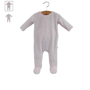 Briobebe Baby Girl Jumpsuit. Size: 6 Months. Color: Barely Pink - NEW